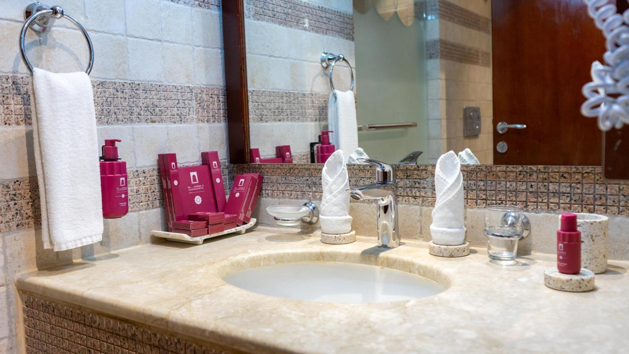 فندق Al Safwah Third Tower 3 5*